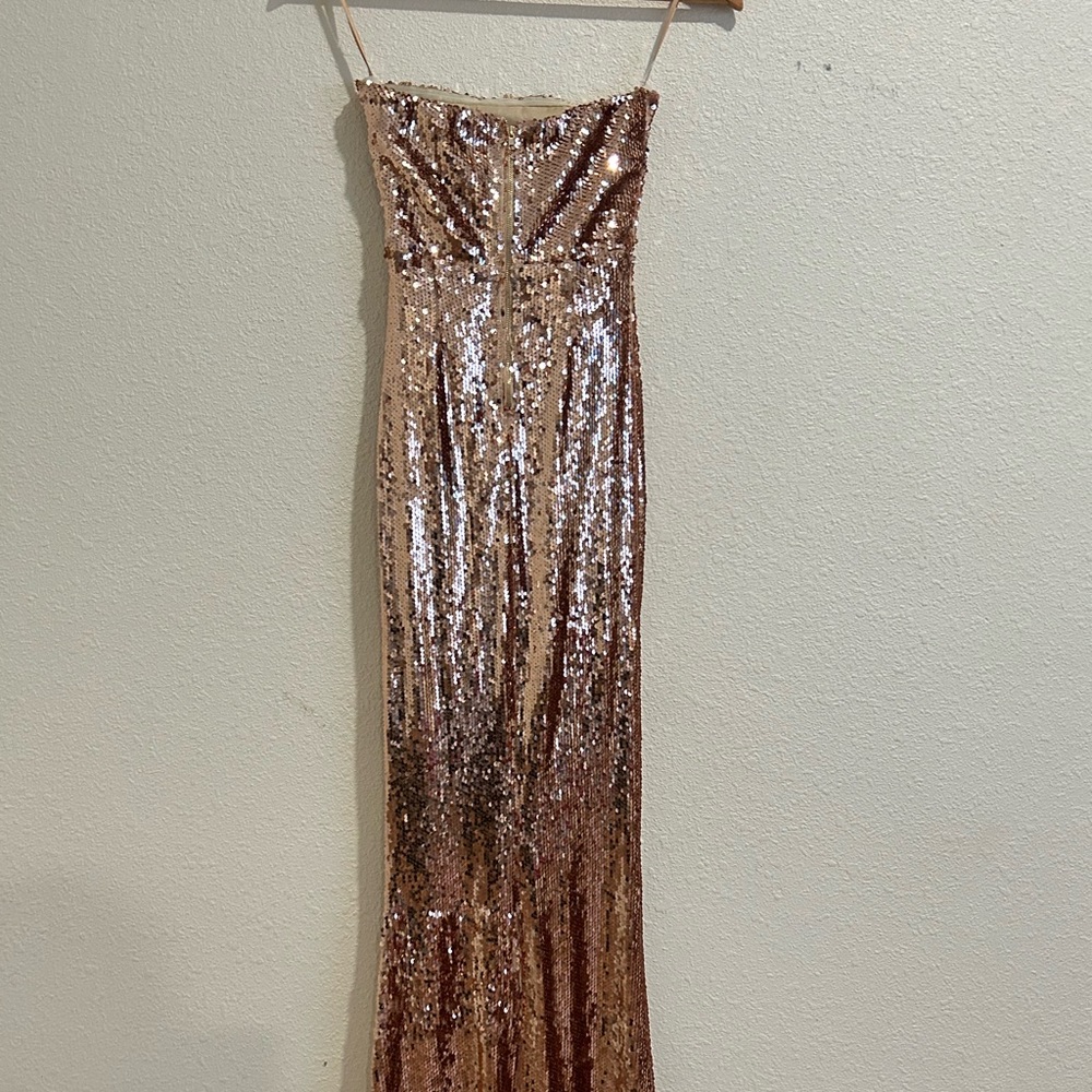 Fashion Nova Rose Gold Sequin Dress, with slit. Size Xsmall, only worn once! - Picture 2 of 7